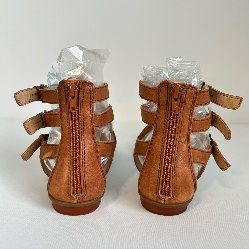 Born Strappy Gladiator Sandals Women’s 9 M Brown Leather Back Zipper - Picture 5 of 15